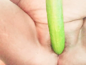 Interactive Indian housewife Pulverize Fuckbox with Spongy Gourd - Super-steamy Desi Fuck-fest