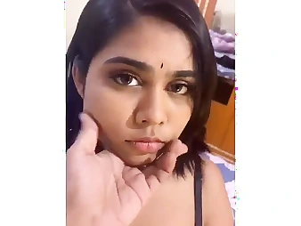 Pati ke ghar per na Rahane per Pati ke dost se chudwaya - A fur covered Indian bhabhi's buttfuck wishes
