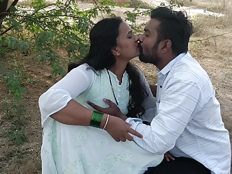 Super-hot Indian Couple Fucking In A Jungle Outdoor Fuck-fest