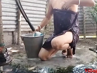 Desi bhabhi gets gonzo boned outdoors by her spouse's pal