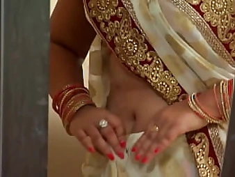 Hindi Desi Actress Deep & Super Warm Stomach- Button Demonstration - Hindi Masala Flash