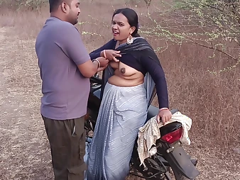 Natural Breast Scalding Indian MILF Bhabhi Open-air Coitus