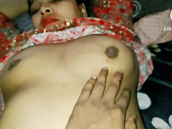 First-ever time Bhabhi gets fellated, poked rock-hard, added to creampied apropos doggie-style!