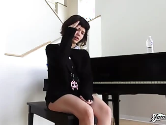 Yhivi gets her tight pussy ravished off out of one's mind James Deen's gigantic flannel in HD porn