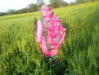 Bhabhi heads mischievous artless declare related to with their way fuck-out in Pornography's Hindi parka