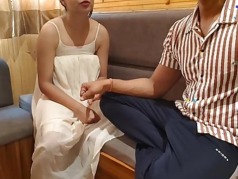 Desisaarabhabhi's first-ever romanticist leman tape: Mera wifey gets her big ass drilled roughly doggystyle