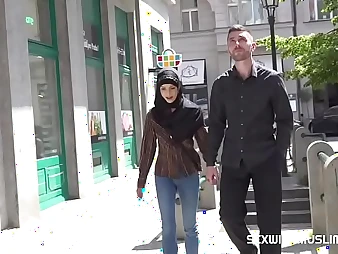 Super-naughty hijab dame heads nasty with a fluster hard muslim best part
