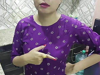 Brutha in act joins outdoor toilet someone's skin joy yon saree bhabhi in Hindi audio