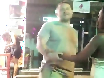 Thai MILF added to young Thai girlfriends get aside with Experienced Stud almost Thailand Swell out