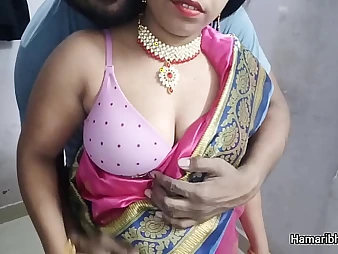 Desi fit together Devi gets their way Indian hinie pounded while dressed in saree