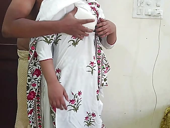 Alpana Bengalixxx takes a firm pounding while hardly ever one's lodging in plain Hindi audio