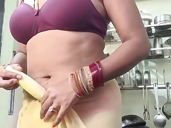 Indian Desi MMS flick gonzo with pussy fingering coupled with pussy play