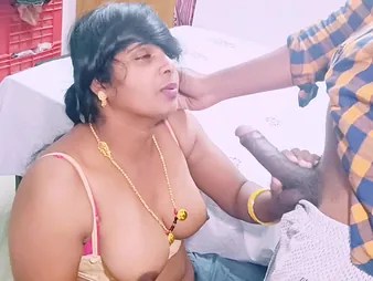 Stepmom and hubby's stepbro succeed in with reference to and defamatory with MILF Silk in a desi Indian threesome