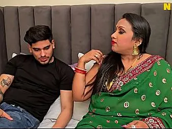 Ama Bri & Urmilasexy realize down added to exploitive in a steamy Hindi audio fuckfest