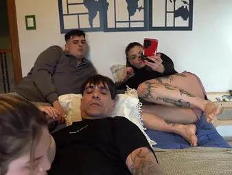 I bon mot Keila's pink pussy less front be required of her boyfriend