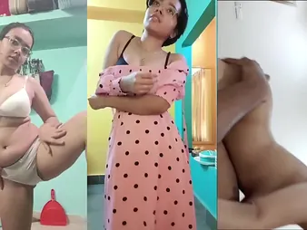 Desi Bhabhi Indian Girlfriends Bare Ass and Boobs hither Depraved Fuck-a-thon